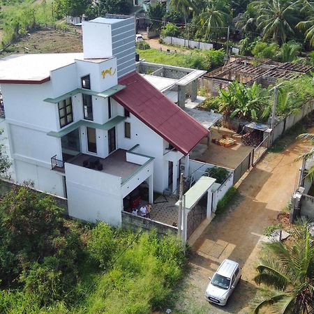 Ehala Family Rest Hotel Anuradhapura Ngoại thất bức ảnh