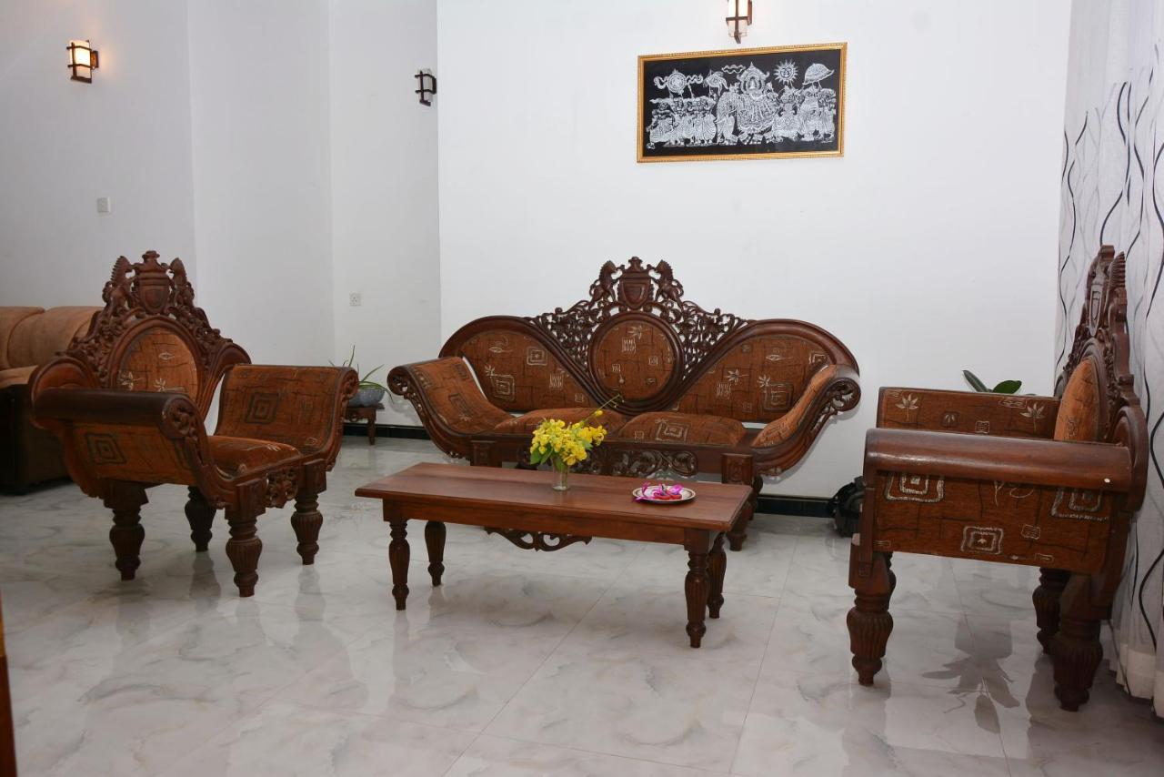 Ehala Family Rest Hotel Anuradhapura Ngoại thất bức ảnh