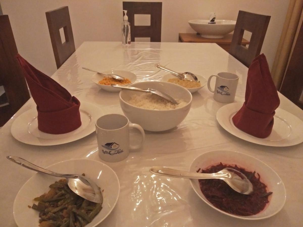 Ehala Family Rest Hotel Anuradhapura Ngoại thất bức ảnh