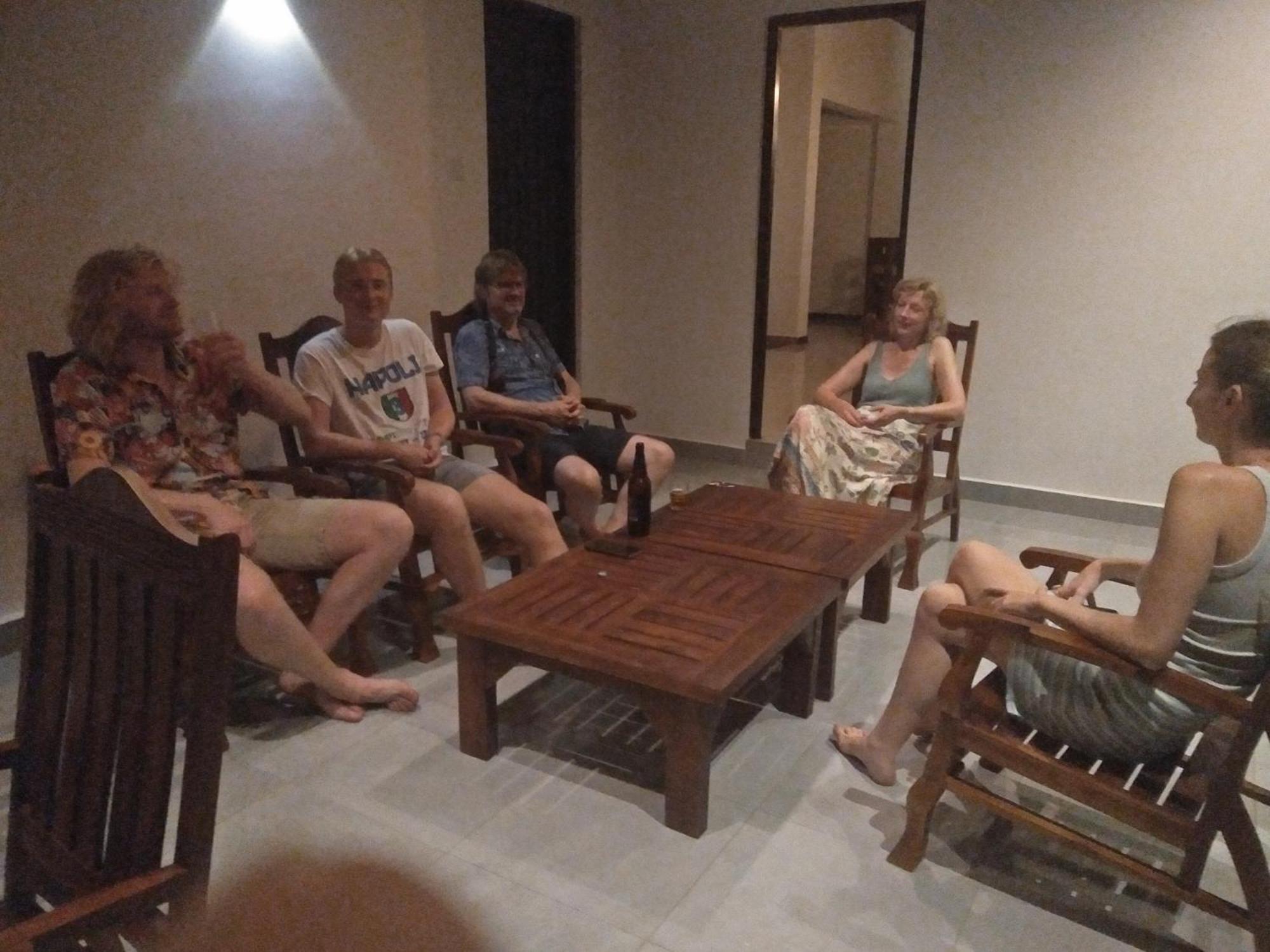Ehala Family Rest Hotel Anuradhapura Ngoại thất bức ảnh